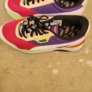 PUMA Women's Red and Purple Sneakers